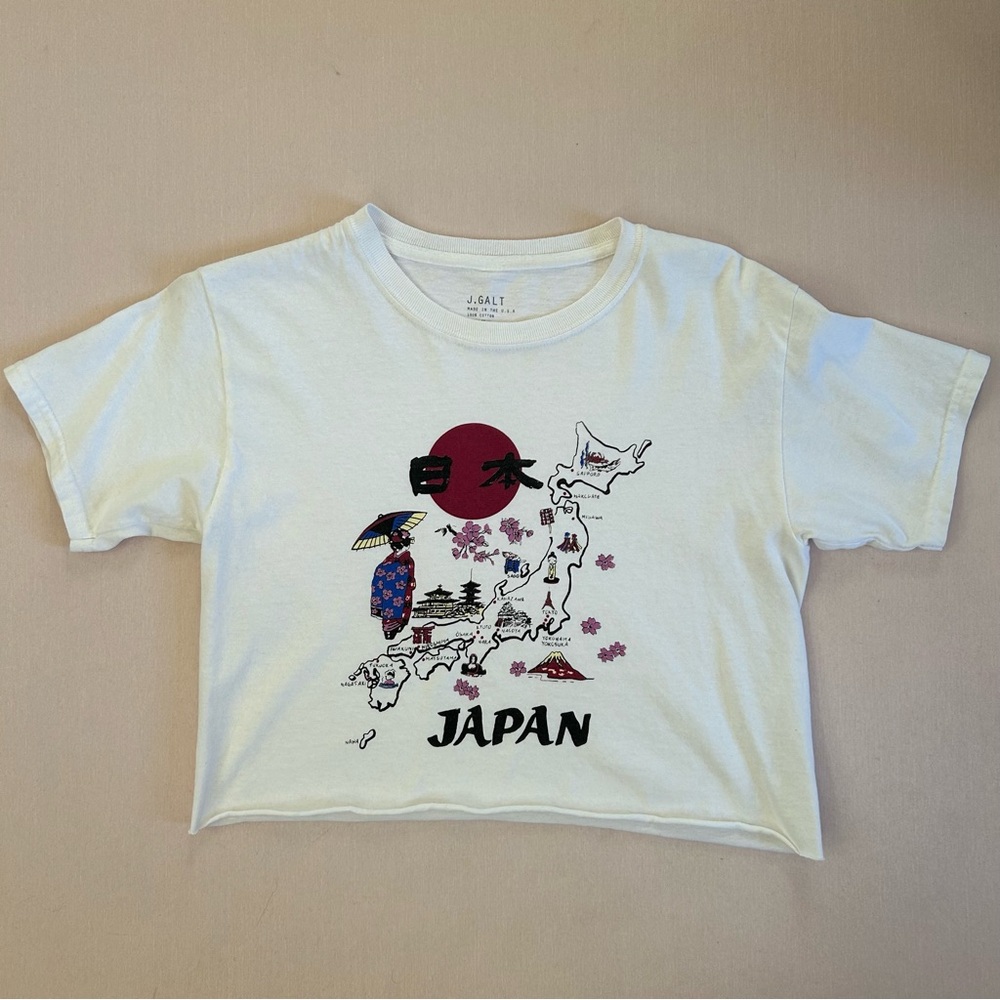 Brandy Melville Japan White Graphic T-Shirt